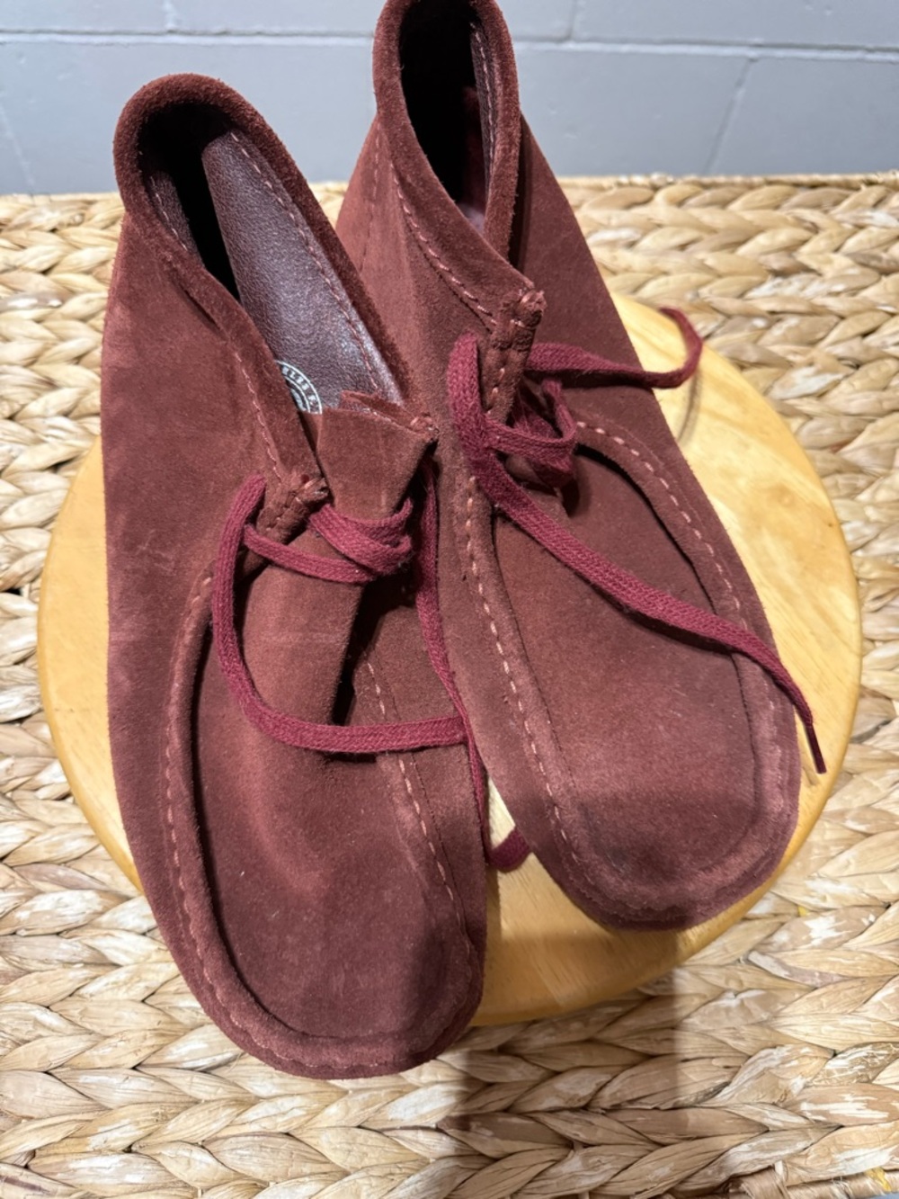 Clarks Men's Chukka Boots in Deep Burgundy Suede